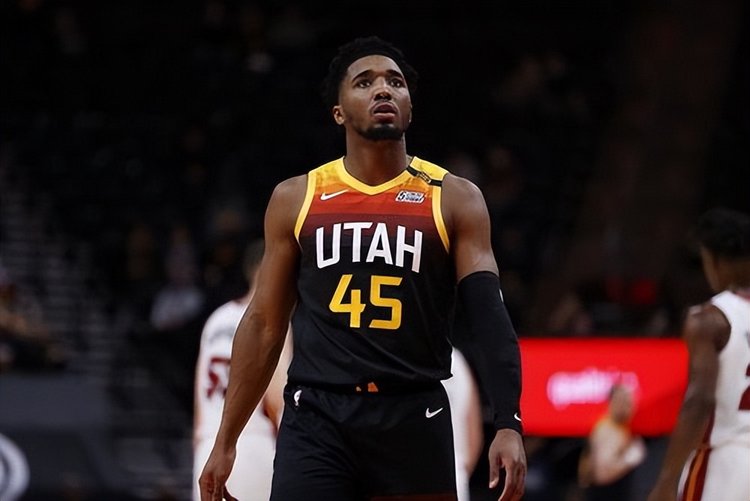 库里确实有 库里确实有